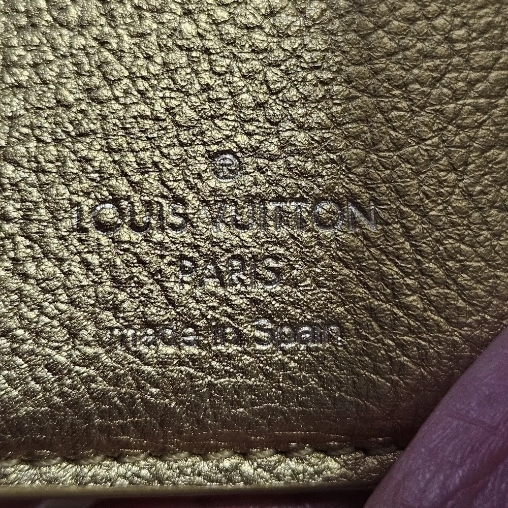 LOUIS VUITTON Portefeuille lock mini Compact Wallet Trifold Leather
